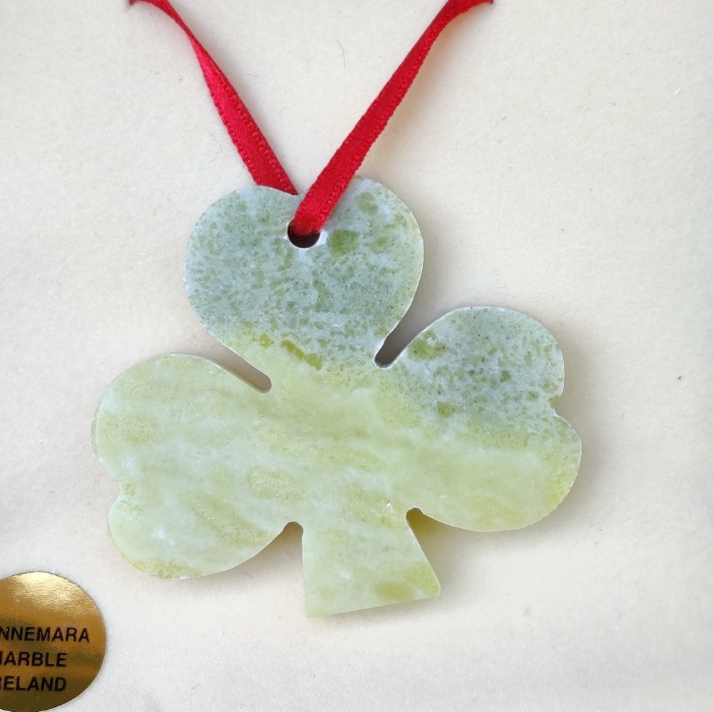 🍀 Connemara Marble Ireland Shamrock pendant? - Picture 3 of 8